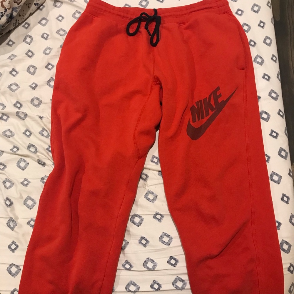 Nike joggers